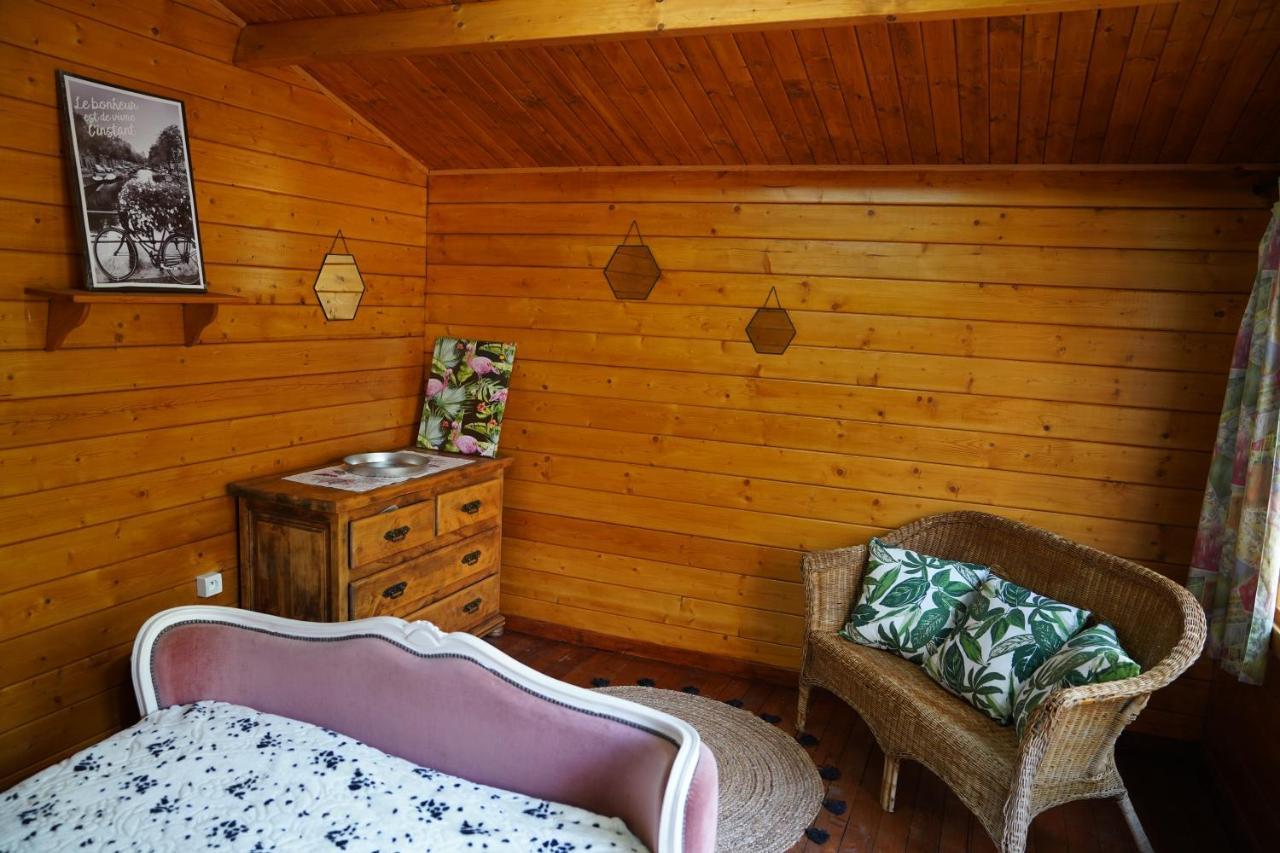 Les Conils - Gites Et Chambres D'Hotes Saint-Pierre-de-Vassols Eksteriør bilde